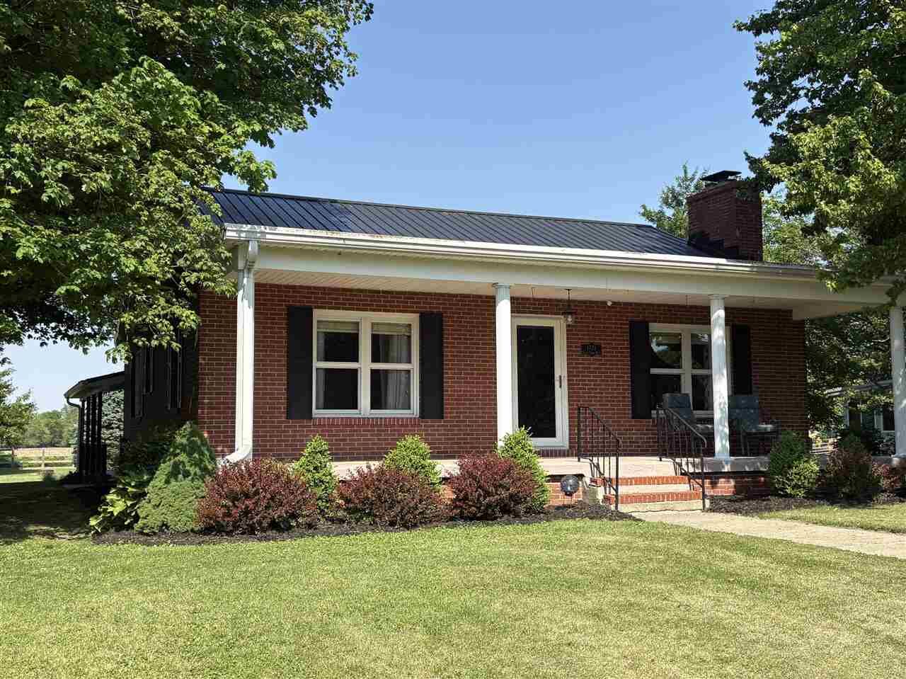 Property Photo:  1721 S St Rd 1  IN 47331 