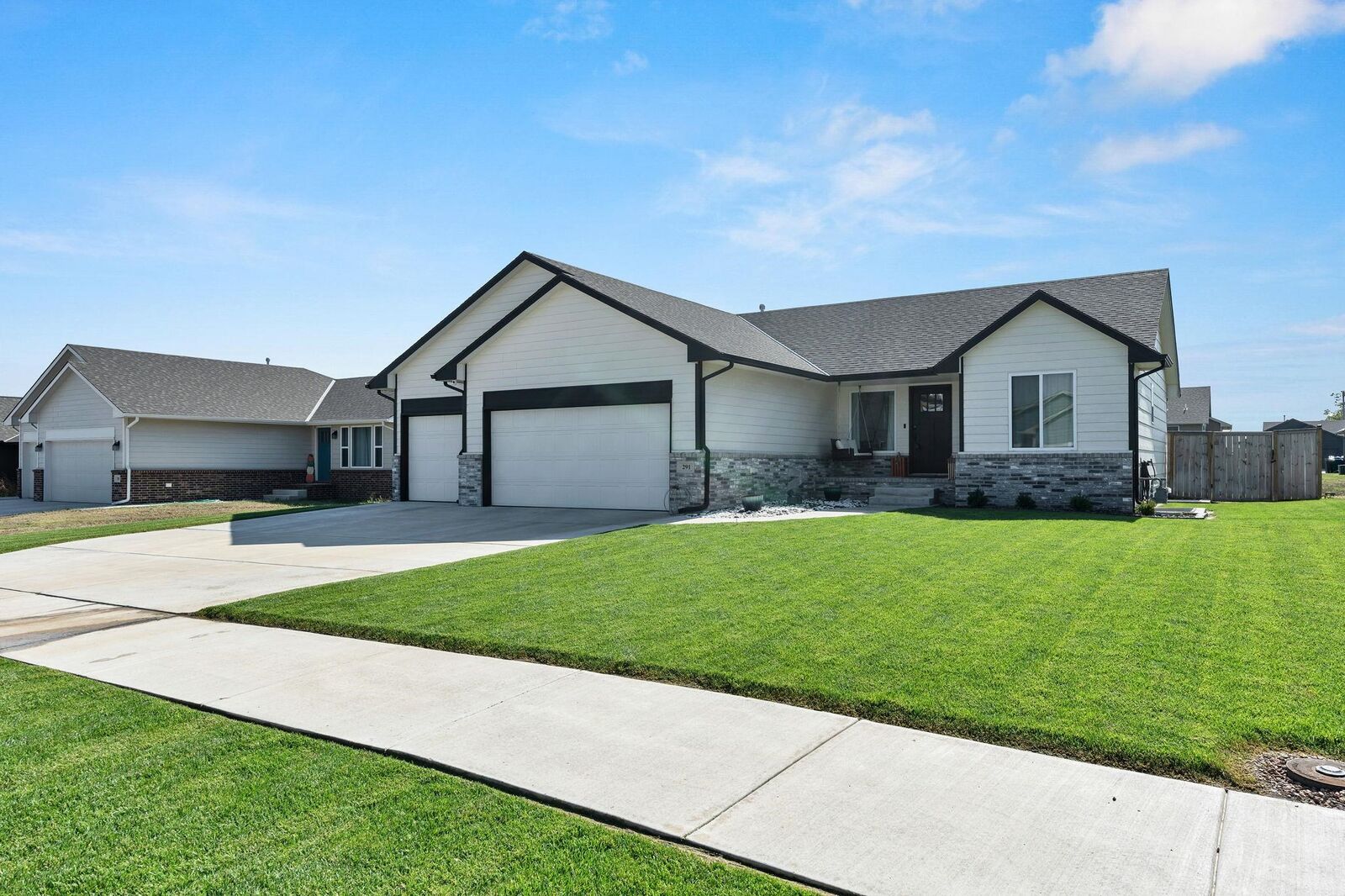 Property Photo:  291 W Dusk Dr  KS 67133 