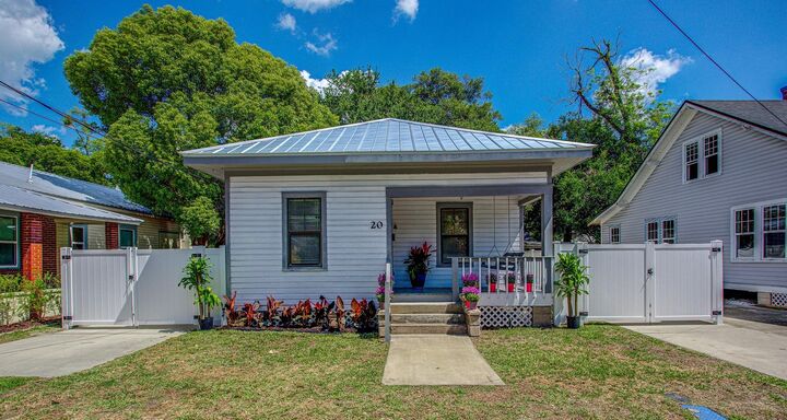 Property Photo:  20 Hope St  FL 32084 