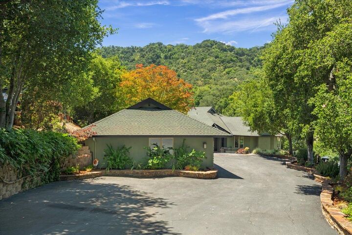 Property Photo:  20041 Mann Oak Court  CA 95120 