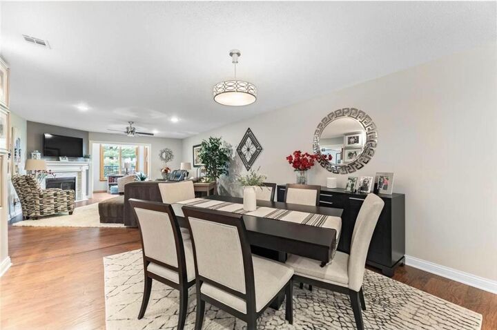 Property Photo: 5383 Mariners Cove Drive 405 WI 53704