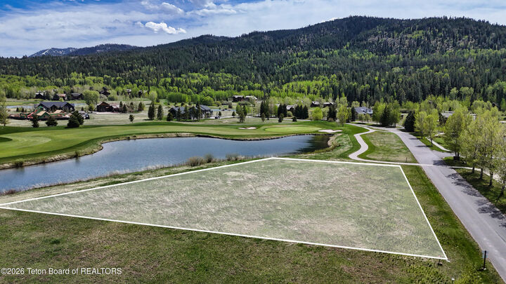 Property Photo: 39 Springs Parkway ID 83455