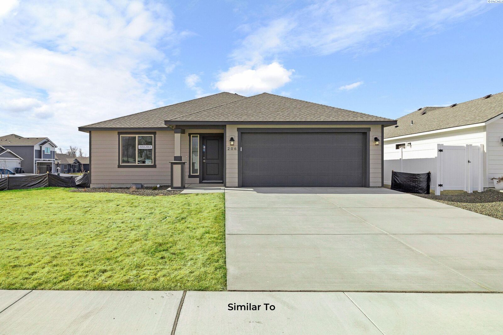 Property Photo: 709 Honeylicious WA 99352