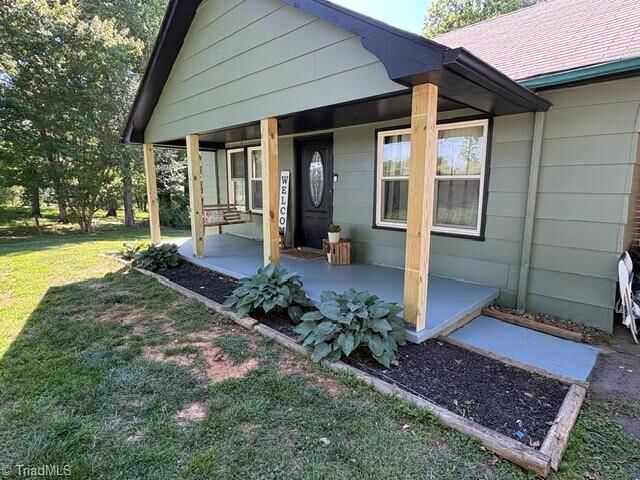 Property Photo:  222 Handy Walker Street  NC 28659 