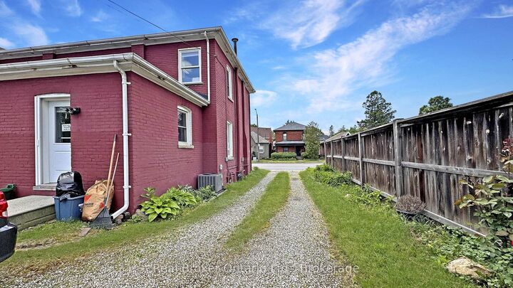 Property Photo: 273-275 Brant Avenue ON N3T 3J6