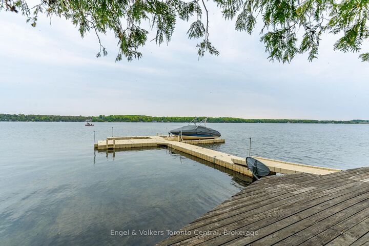 Property Photo: 14 Victoria Island ON N0H 1H0