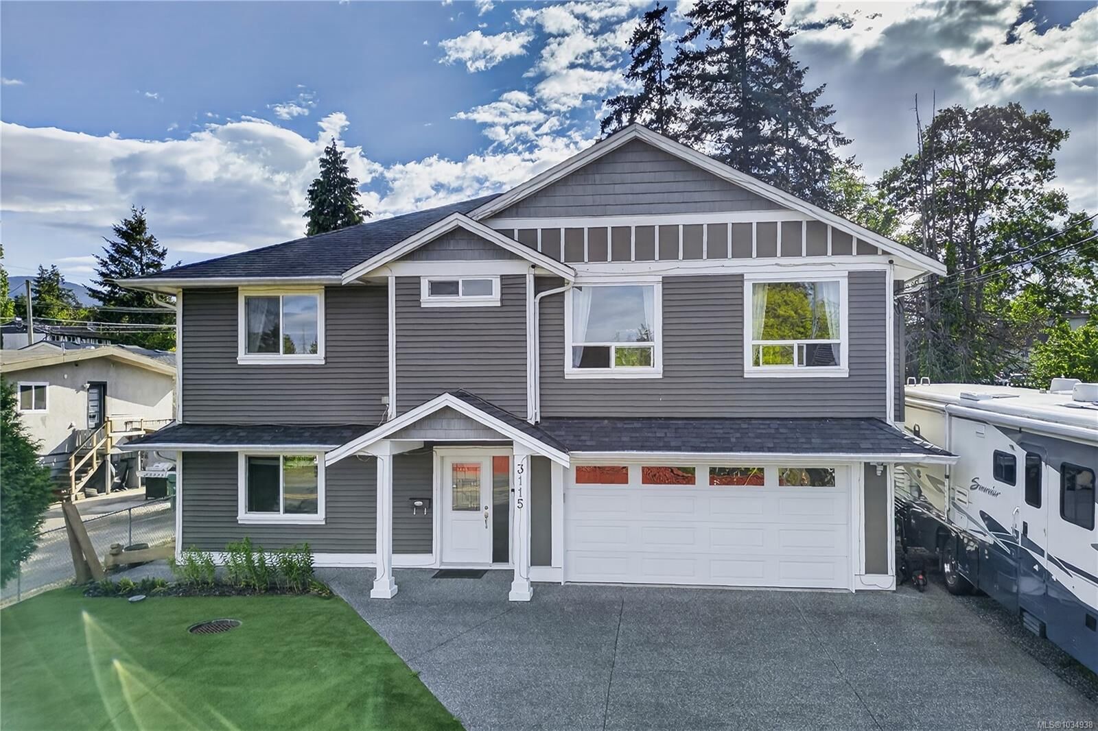 Property Photo:  3115 Uplands Dr  BC V9T 2S9 