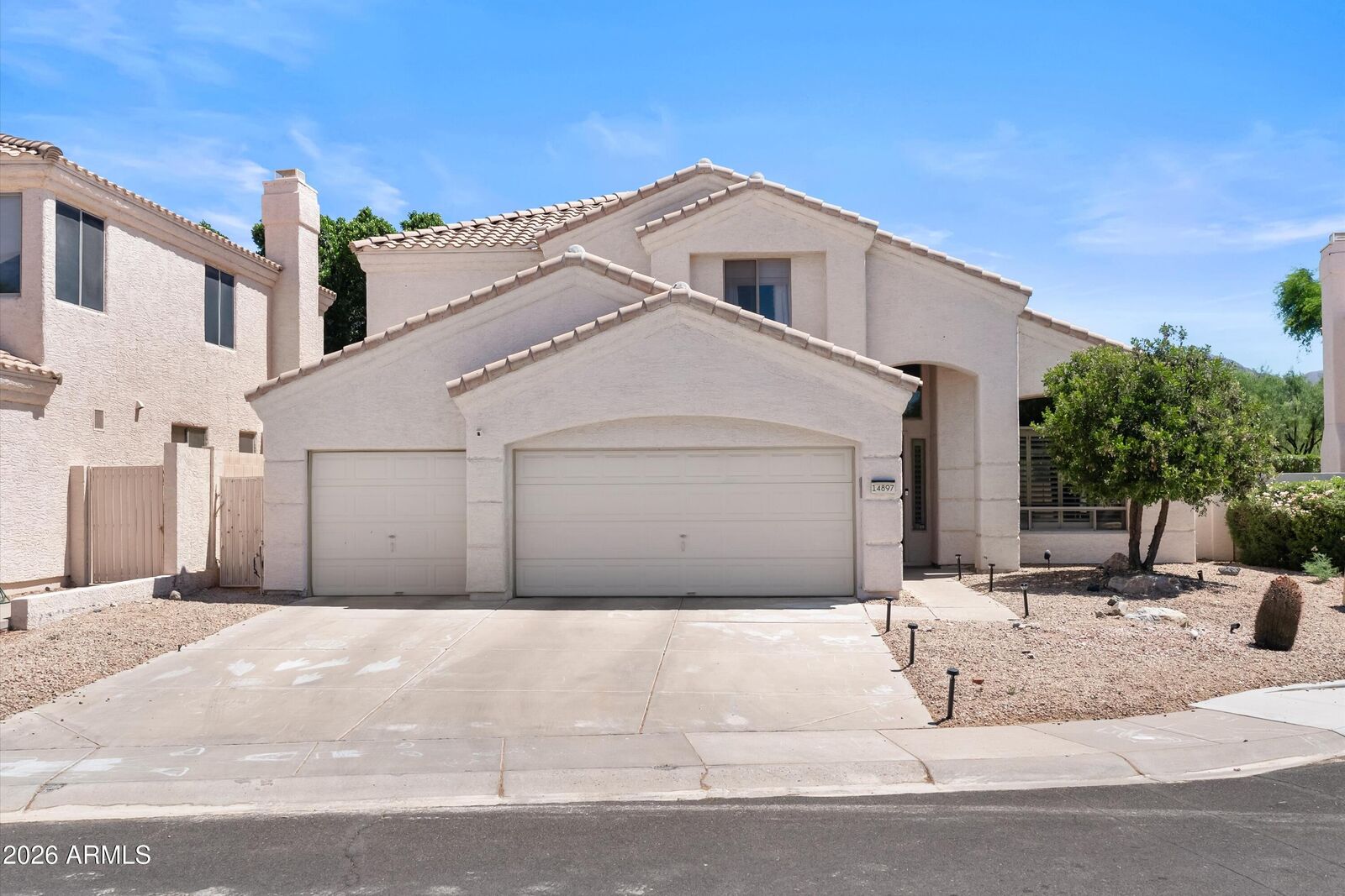 Property Photo: 14897 N 97th Place AZ 85260