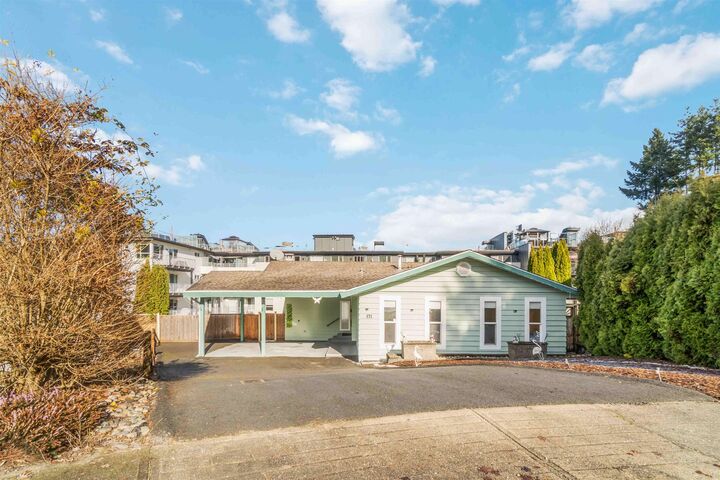 Property Photo:  171 Edward Crescent  BC V3H 3J8 