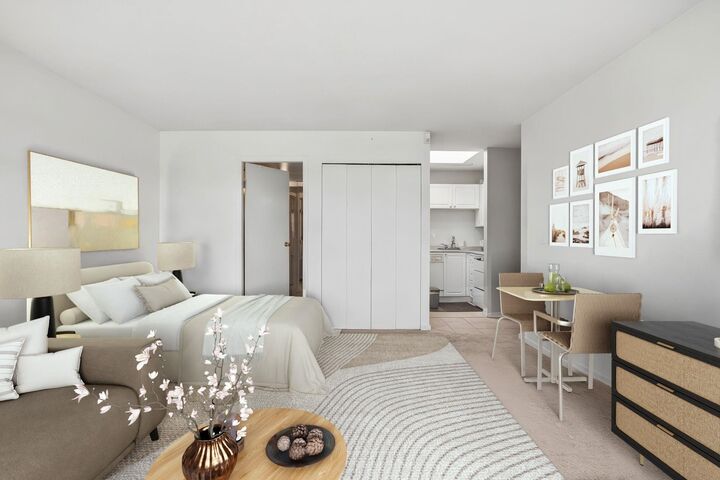 Property Photo:  4113 Fraser Street Ph3  BC V5V 4E9 