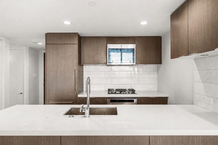 Property Photo:  8189 Cambie Street 1408  BC V6P 0G6 