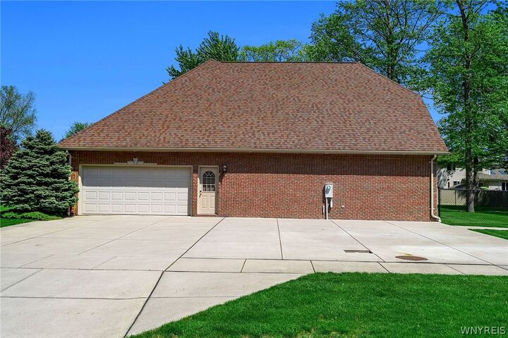 Property Photo: 1230 Bowen Drive W NY 14120