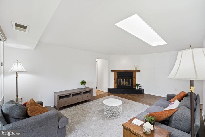 Property Photo:  2845 Windsor Drive 303  VA 22042 