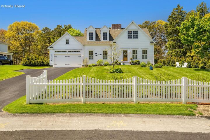 Property Photo:  13 Academy Hill Lane  MA 02660 