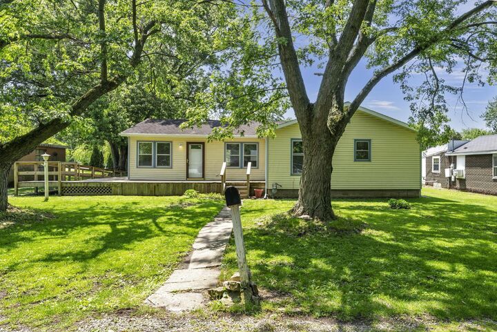 Property Photo: 1117 Woodrow Avenue OH 43302