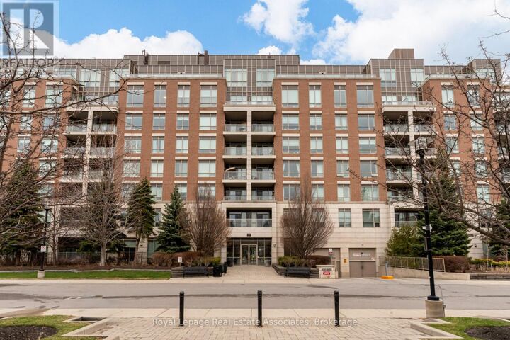 Property Photo:  2470 Prince Michael Drive 712  ON L6H 0G9 