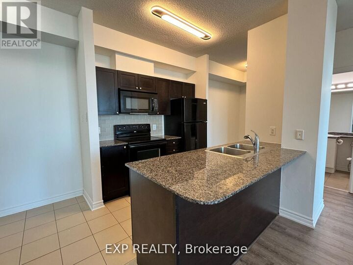 Property Photo:  3525 Kariya Drive 2501  ON L5B 0C2 