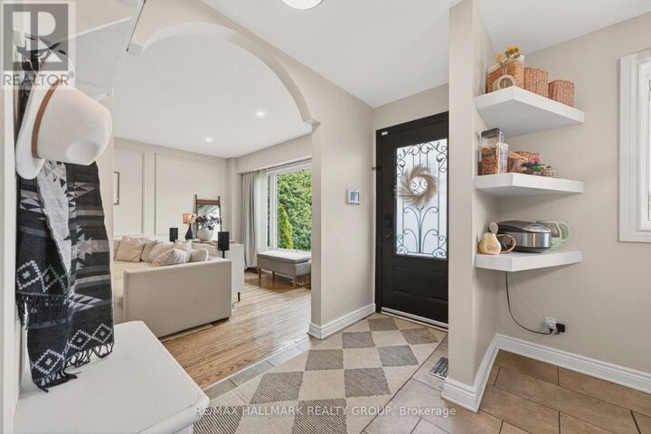 Property Photo: 1081 Foley Avenue ON K1G 2R4