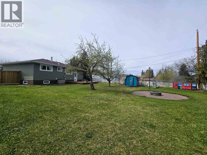 Property Photo:  9524 111 Avenue  BC V1J 2T8 