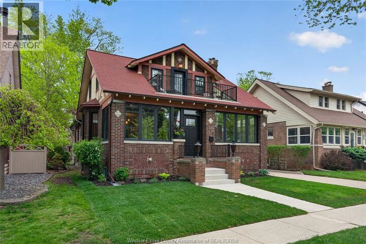 Property Photo:  264 Thompson Blvd.  ON N8S 2G4 