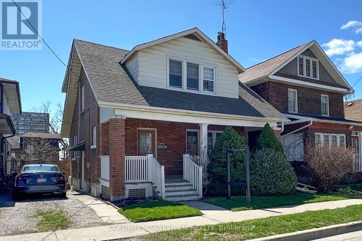 Property Photo:  49 Brock Street East  ON L1G 1R8 