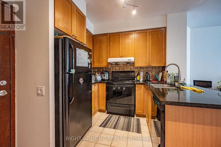 Property Photo: 555 Yonge Street 802 ON M4Y 3A6