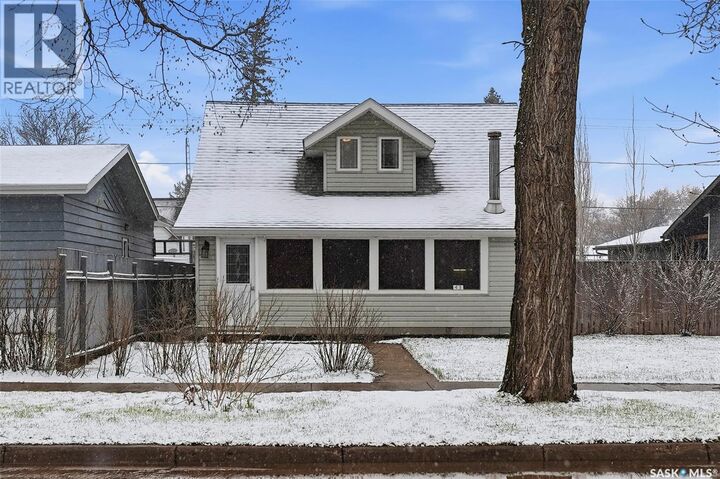 Property Photo:  43 McCallum Avenue  SK S0J 0G0 