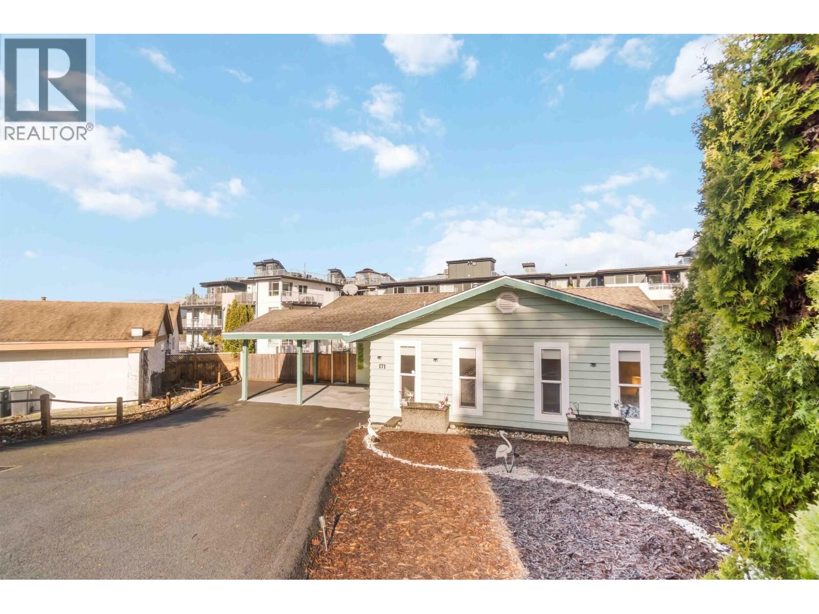 Property Photo:  171 Edward Crescent  BC V3H 3J8 