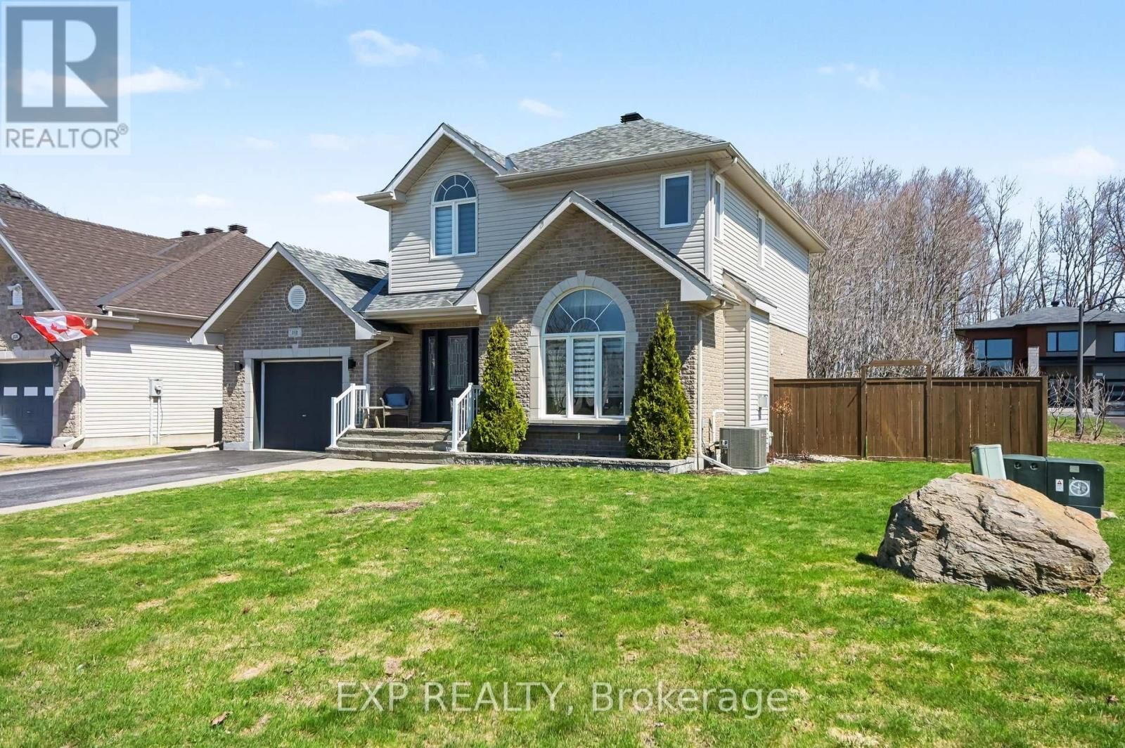 Property Photo:  212 Jasper Crescent  ON K4K 0A3 