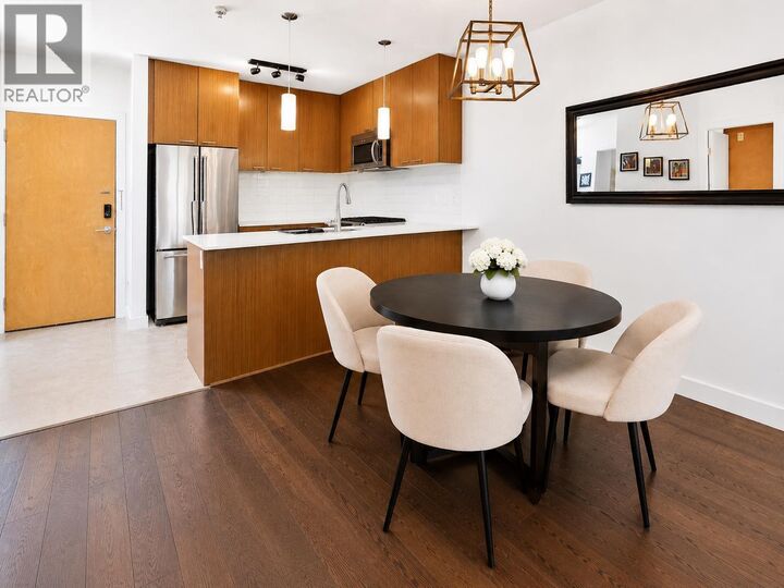 Property Photo: 1330 Marine Drive 201 BC V7P 1T4