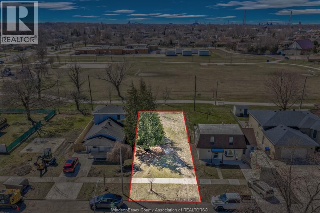Property Photo:  V/L Mark Avenue  ON N9B 3G5 