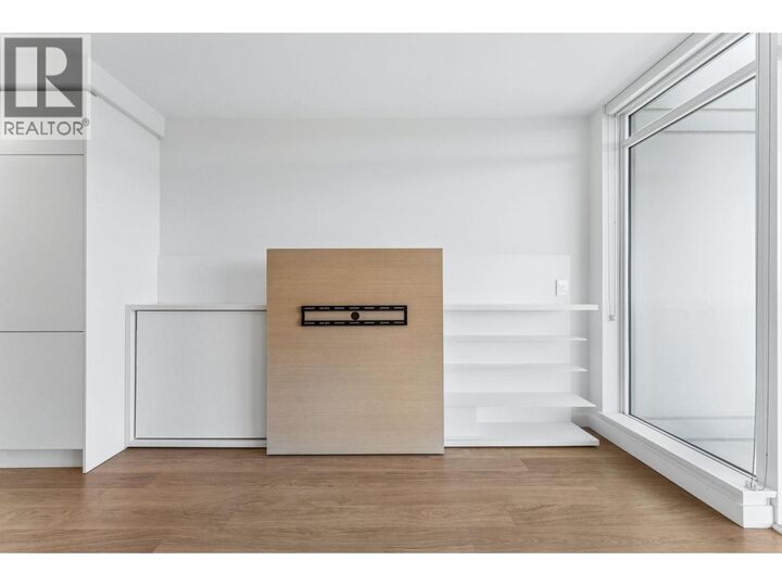 Property Photo:  525 Foster Avenue 1808  BC V3J 0H6 