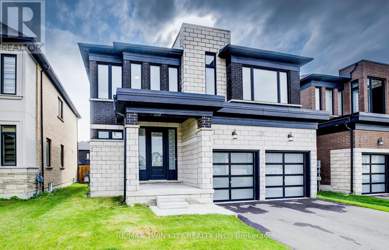 Property Photo: 767 Queenston Boulevard ON N4T 0T1