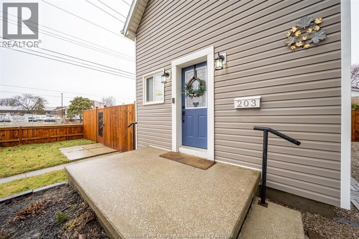 Property Photo:  203 Sheldon Avenue  ON N7L 3N1 