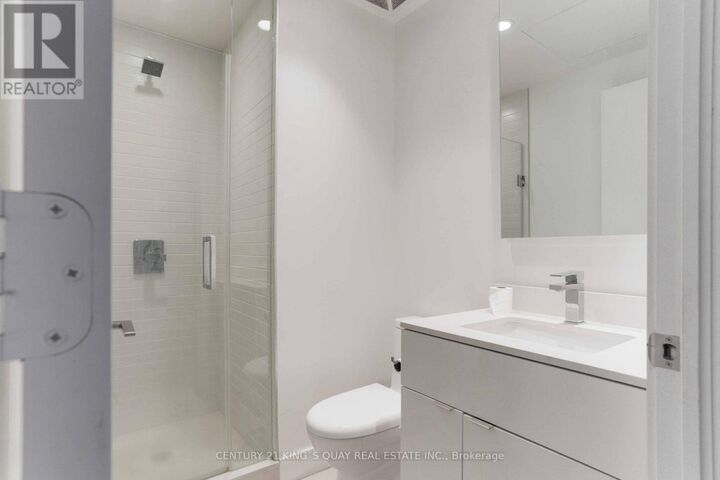 Property Photo:  7 Grenville Street 2608  ON M4Y 0E9 
