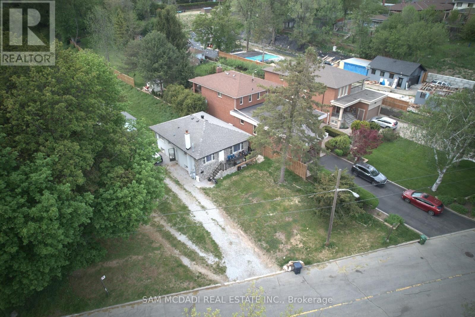 Property Photo:  148 Rowntree Mill Road South  ON M9L 1C9 