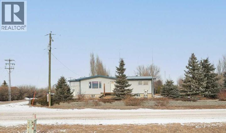 Property Photo:  145006 Township Rd 190 Road  AB T1R 1B4 