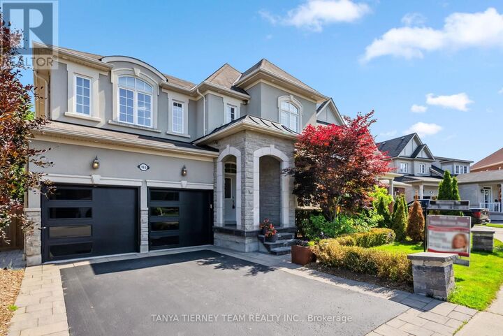 Property Photo:  165 Rivers Edge Place  ON L1R 0G4 