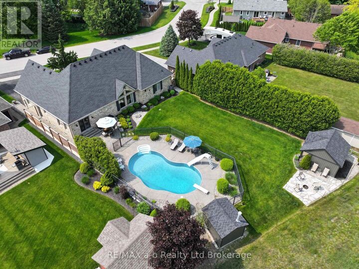 Property Photo:  7 Otterview Drive  ON N0J 1R0 