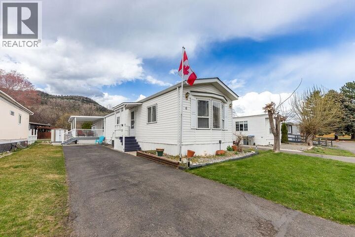 Property Photo:  2400 Oakdale Way 6  BC V2B 7C4 