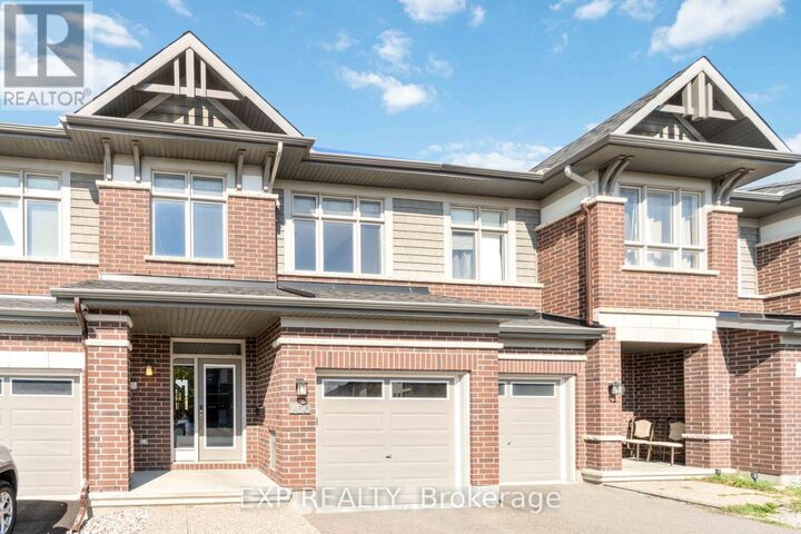 Property Photo:  760 Carnelian Crescent  ON K1X 0A8 