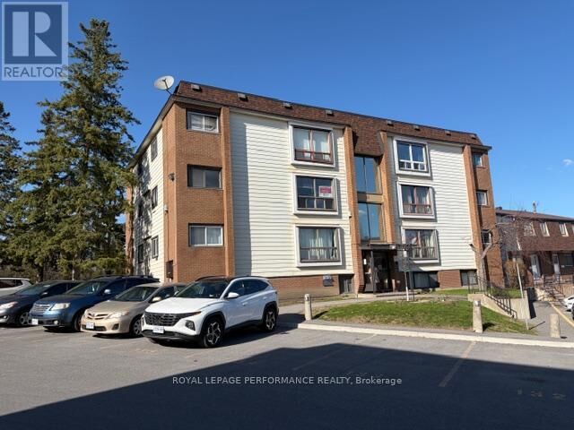 Property Photo:  51 Sumac Street 8  ON K1J 7T7 