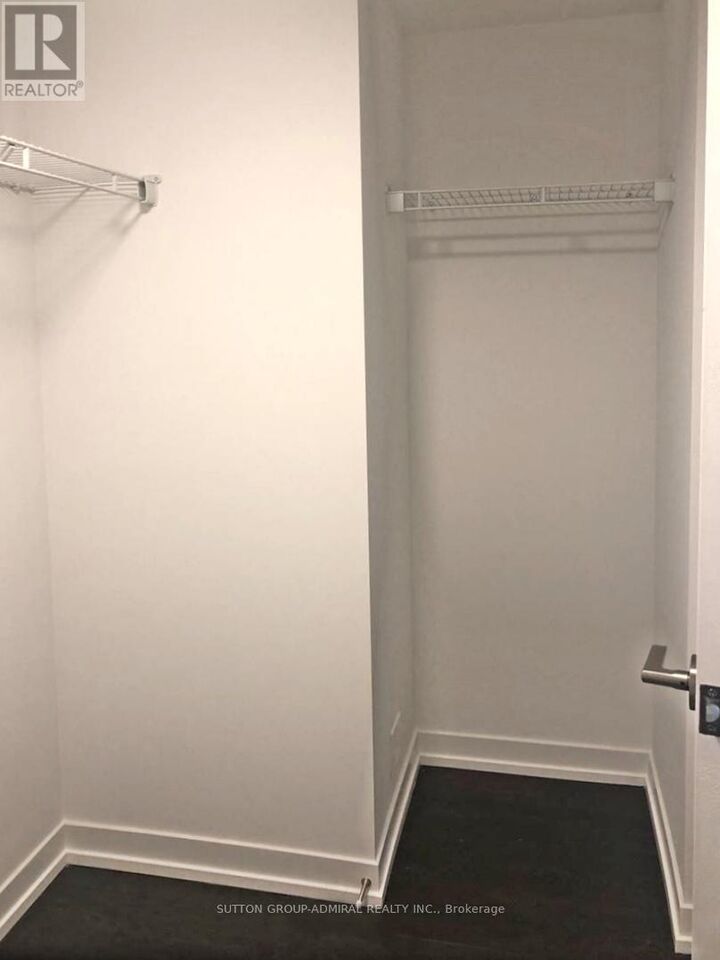 Property Photo:  125 Redpath Avenue 2804  ON M4S 2J9 