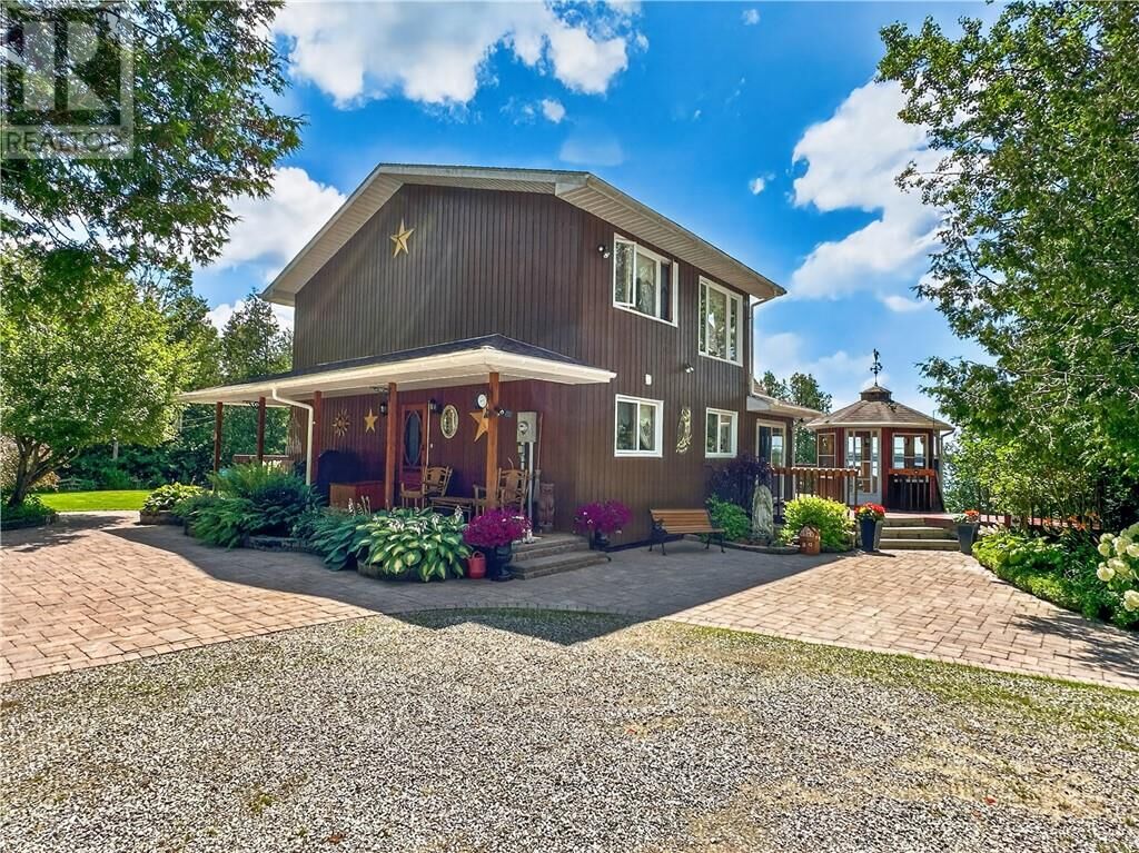 Property Photo:  595 Lakeshore Road S  ON P0P 2C0 