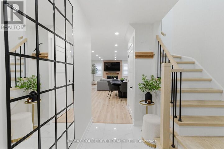 Property Photo:  15 Virginia Drive  ON L1R 2Y1 
