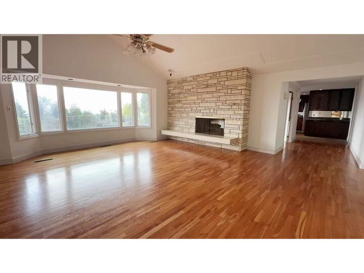 Property Photo:  1105 Eyremount Drive  BC V7S 2B9 
