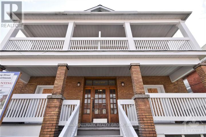 Property Photo:  375 Mackay Street 3  ON K1M 2C3 