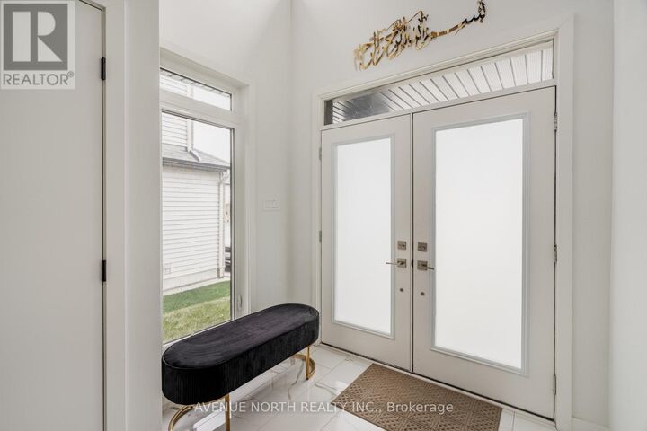 Property Photo: 166 Crevasse Road ON K1W 0R1