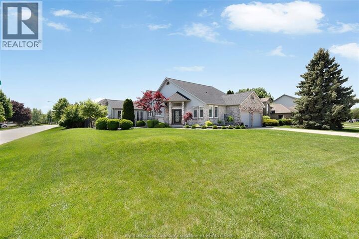 Property Photo:  635 Brenda Crescent  ON N8N 4P4 