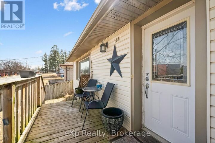 Property Photo:  184 Stevenson Street North  ON N1E 5A8 